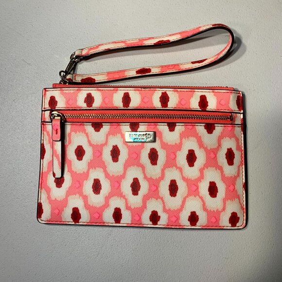 kate spade Handbags - Kate Spade Coral/Tan/Red geometric wristlet EUC